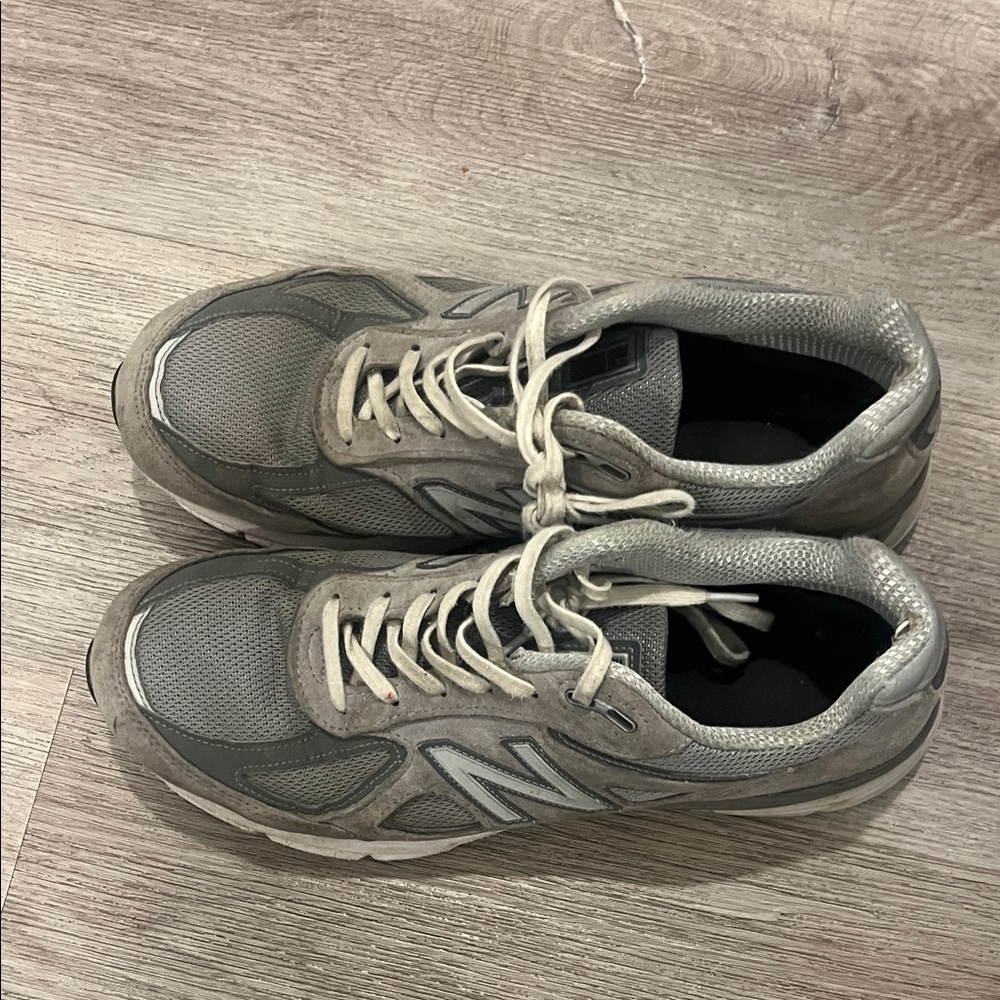 New Balance Men's Gray Sneakers